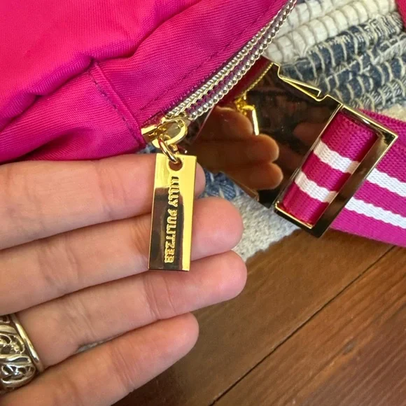 Lilly Pulitzer Belt Bag - Picture 3 of 8